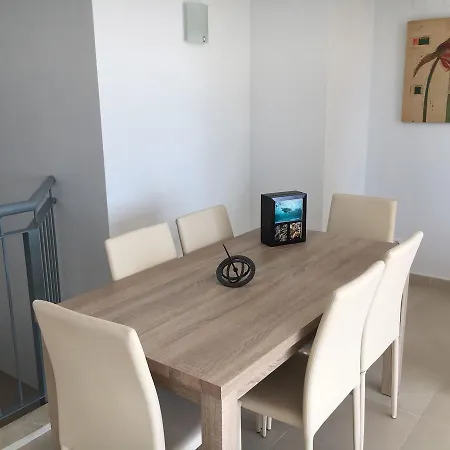 Apartment Duplex Con Vistas Al Mar 2 *